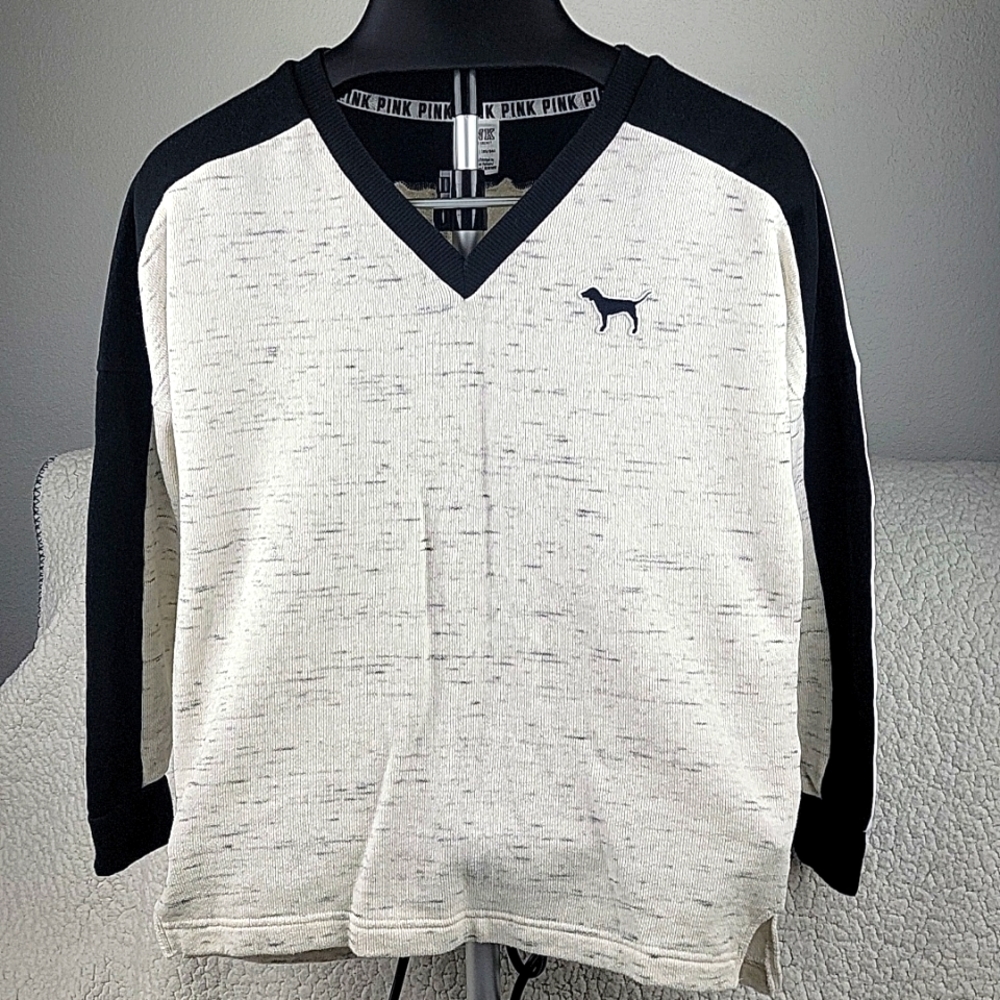 PINK Victoria's Secret V-neck sweater!